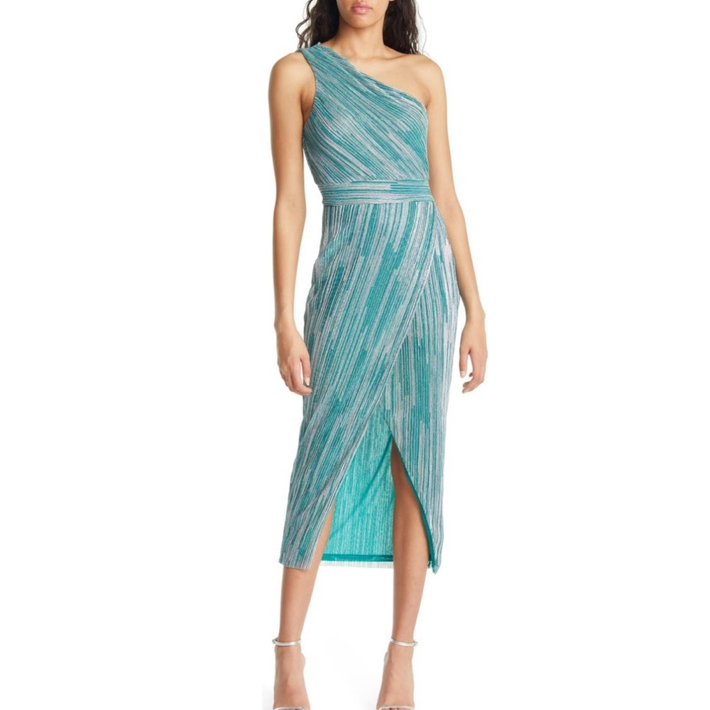 Saylor Shimmer Dress